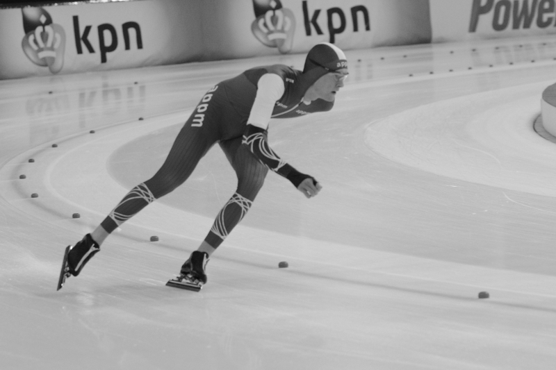 Image credit: [**Jesse Stam**](http://jesse-stam.nl/wp-content/gallery/trainingswedstrijd-thialf-19-11-2016/DSC_7775.JPG)